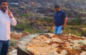 पुणे: पोलिसांचा मोठा धडक कारवाई! कोलवडी येथे अवैध दारू भट्ट्यांवर छापा; 4.42 लाख रुपयांचा मुद्देमाल जप्त.