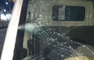 जनता वसाहत आणि दत्तवाडी भागात तरुणांचा गट सक्रिय – दुकाने, वाहने फोडून दहशत माजवली!