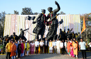 छत्रपती शिवाजी महाराज यांच्या जयंतीनिमित्त पिंपरी चिंचवड महानगरपालिकेच्या वतीने अभिवादन…