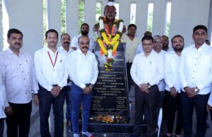 माथाडी कामगार नेते, दिवंगत माजी आमदार आण्णासाहेब पाटील यांना पुण्यतिथीनिमित्त पिंपरी चिंचवड महानगरपालिकेच्या वतीने अभिवादन