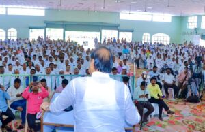 बारामतीतील शिवनगर येथे छत्रपती शिवाजी महाराजांच्या अश्वारूढ पुतळ्याचे नूतनीकरण व अनावरण सोहळा संपन्न! शेतकरी मेळाव्यात उत्साहाचा माहोल