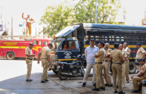 पहलगाम दहशतवादी हल्ल्यानंतर मुंबईत हाय अलर्ट जारी; पंतप्रधान नरेंद्र मोदींचा कठोर इशारा – “आखेरच्या श्वासापर्यंत दहशतवाद्यांचा पाठलाग करू!”