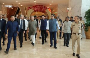 वेव्ह्स समिट 2025’साठी जोरदार तयारी – मुख्यमंत्री देवेंद्र फडणवीस यांनी घेतला पूर्वतयारीचा आढावा!