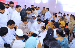 वडगाव मावळमध्ये ‘जनता दरबार’ला उत्स्फूर्त प्रतिसाद; आमदार सुनील शेळके यांनी जनतेच्या अडचणींना दिले तात्काळ उत्तर